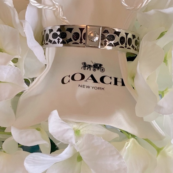 GLITTER 🖤🤍COACH NEW IN POUCH SILVER-BLACK GLITTER SPARKLE BANGLE SIGNATU… - Picture 5 of 6